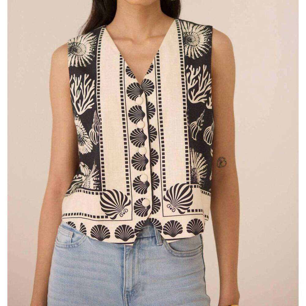 NEW CALLING JUNE coastal shell print vest top in black multi